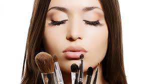 Use of makeup brushes
